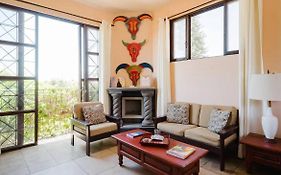 Enjoy Ac In The Penthouse At Inn Ajijic